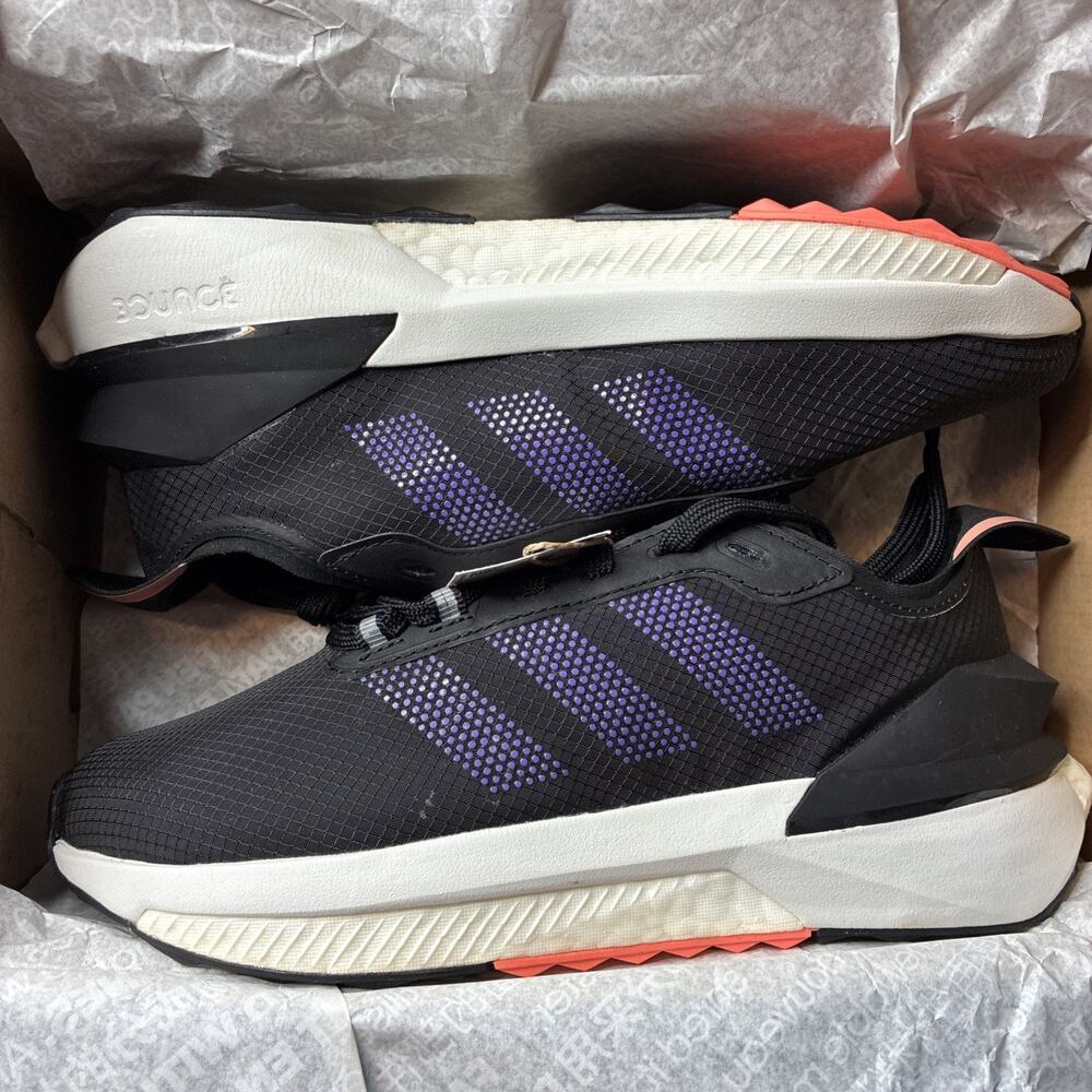 Adidas AVRYN Running Shoe Black/Coral Fusion ID9423 Men's Size 4.5 Women’s 5.5